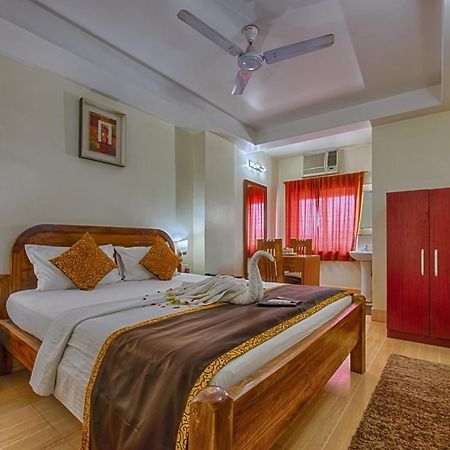 Hotel Seetal Cuttack Esterno foto