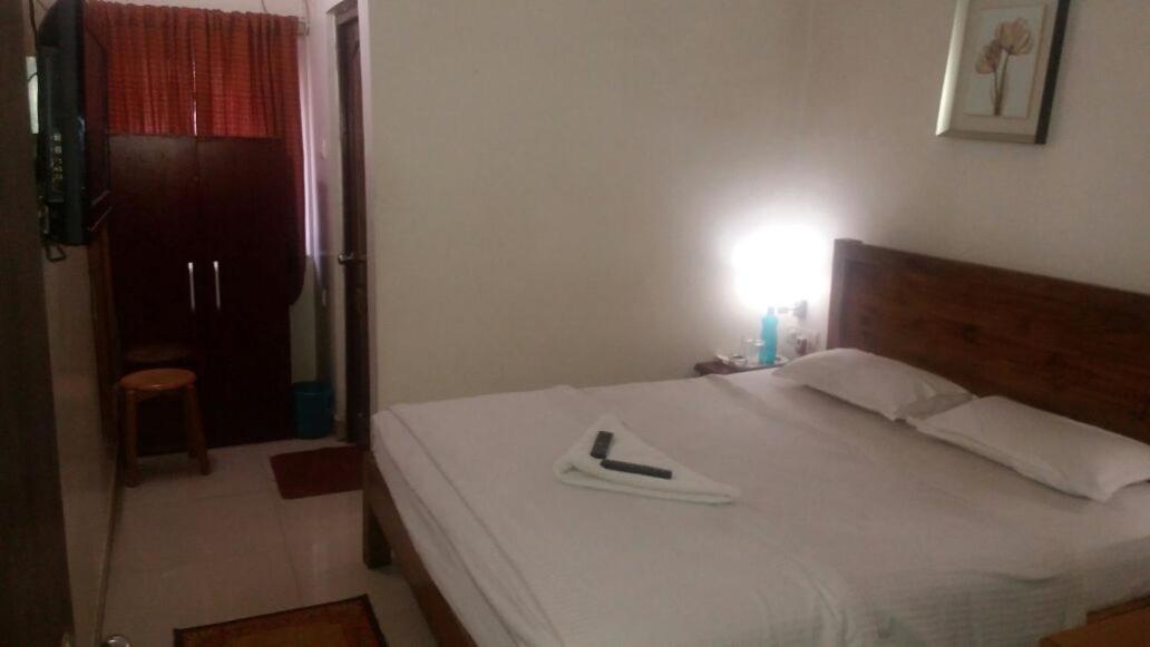 Hotel Seetal Cuttack Esterno foto